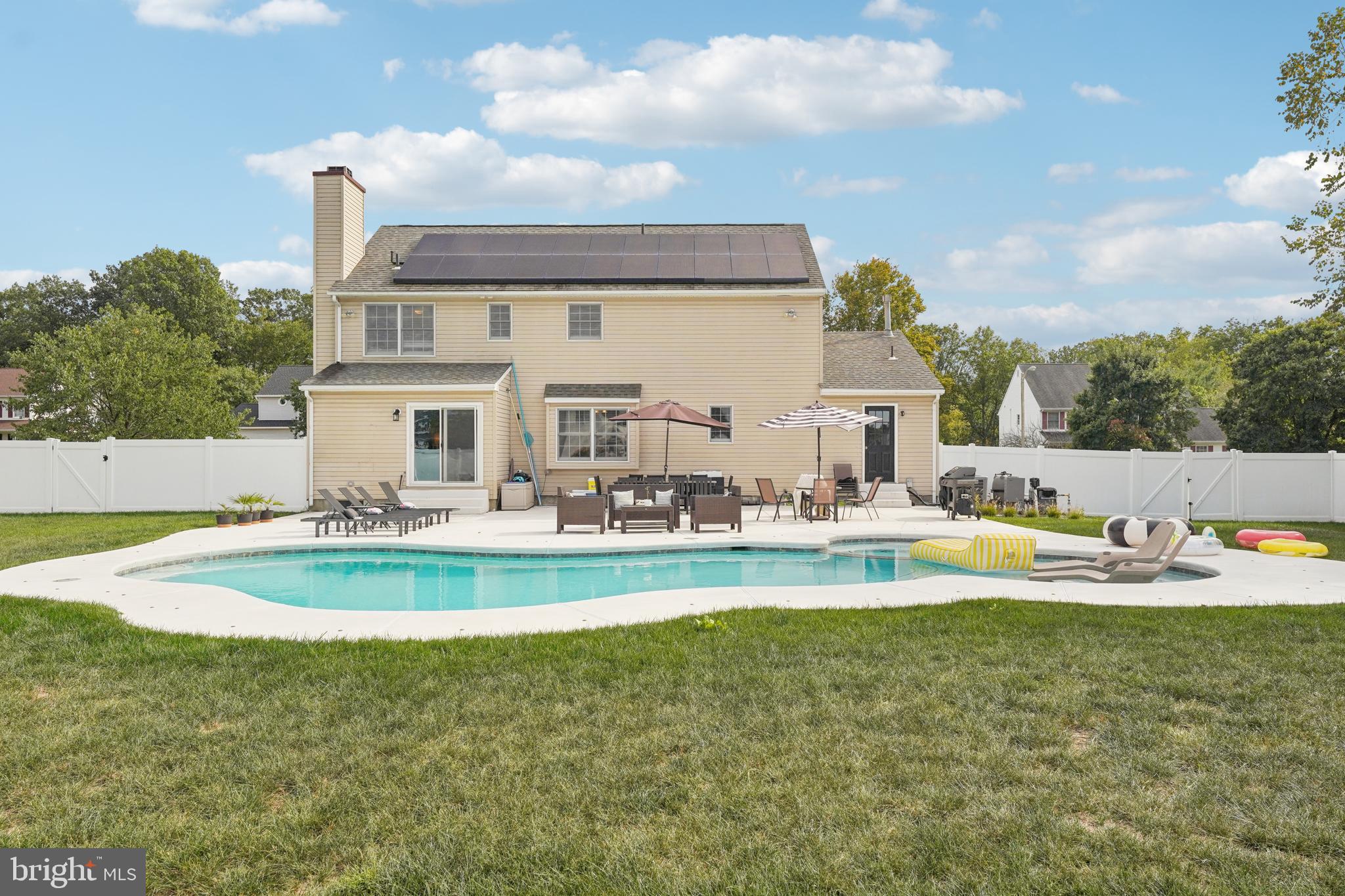 820 CANVASBACK DRIVE