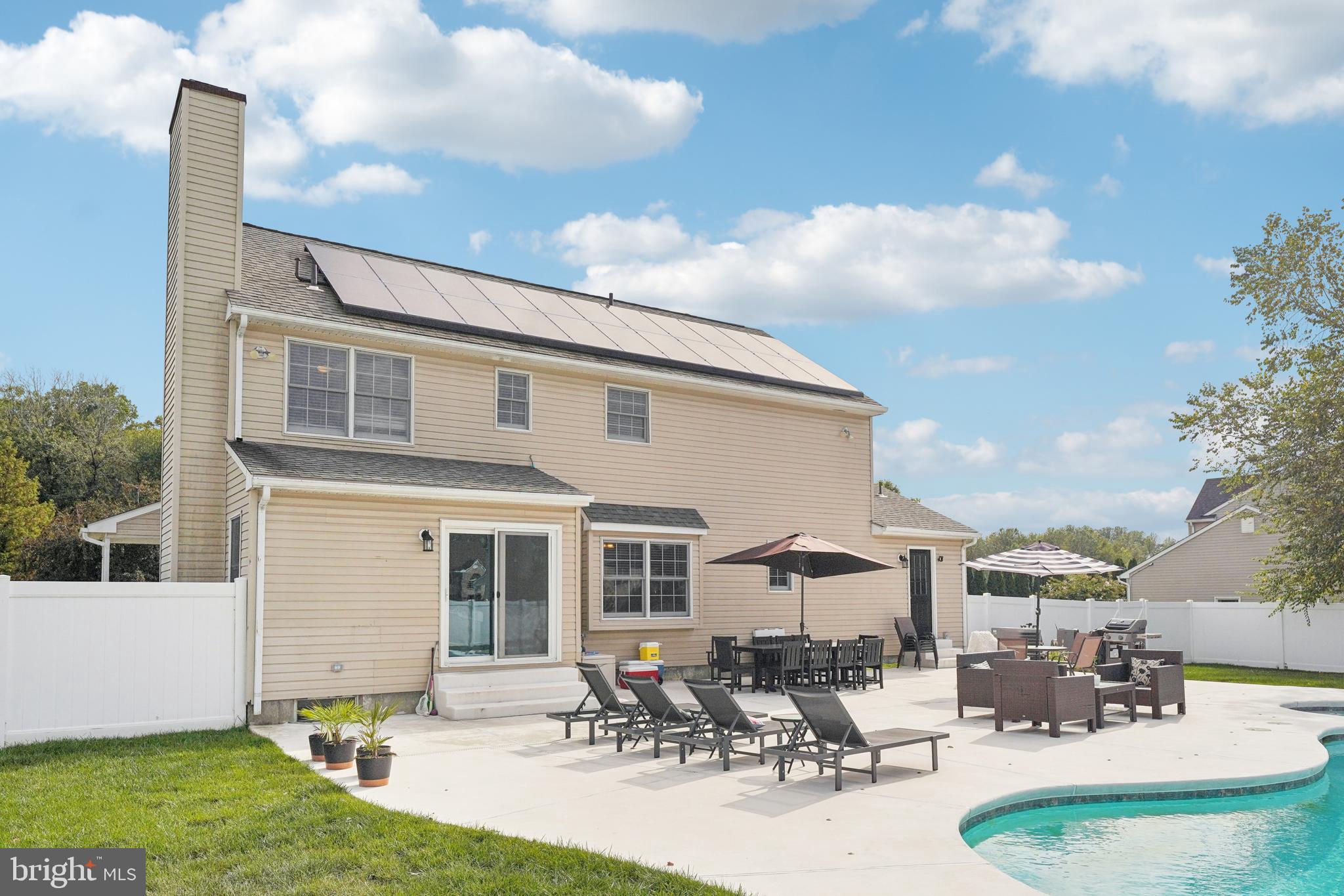 820 CANVASBACK DRIVE