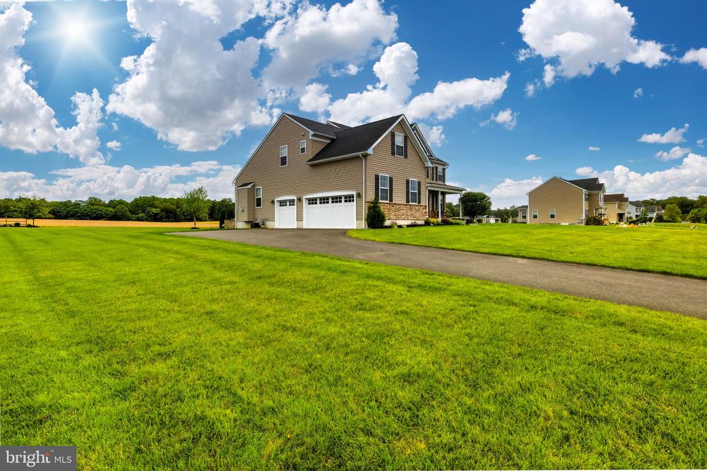 8 OAK VIEW TERRACE