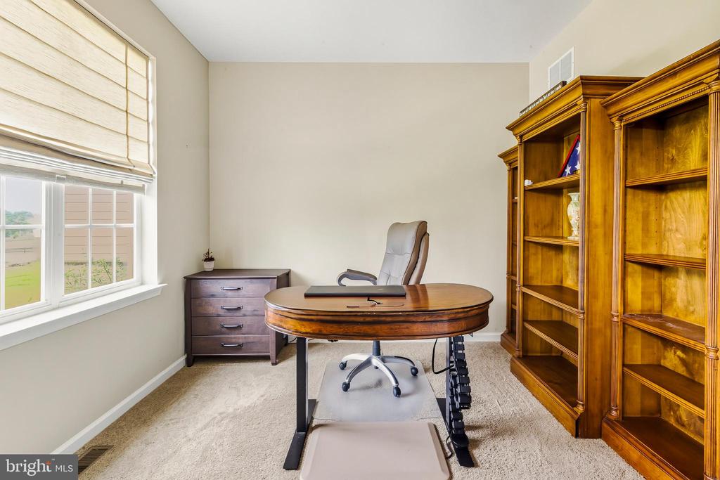 8 OAK VIEW TERRACE