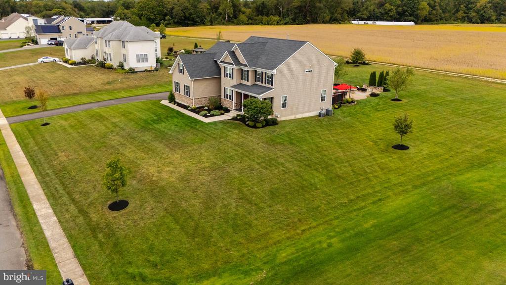 8 OAK VIEW TERRACE