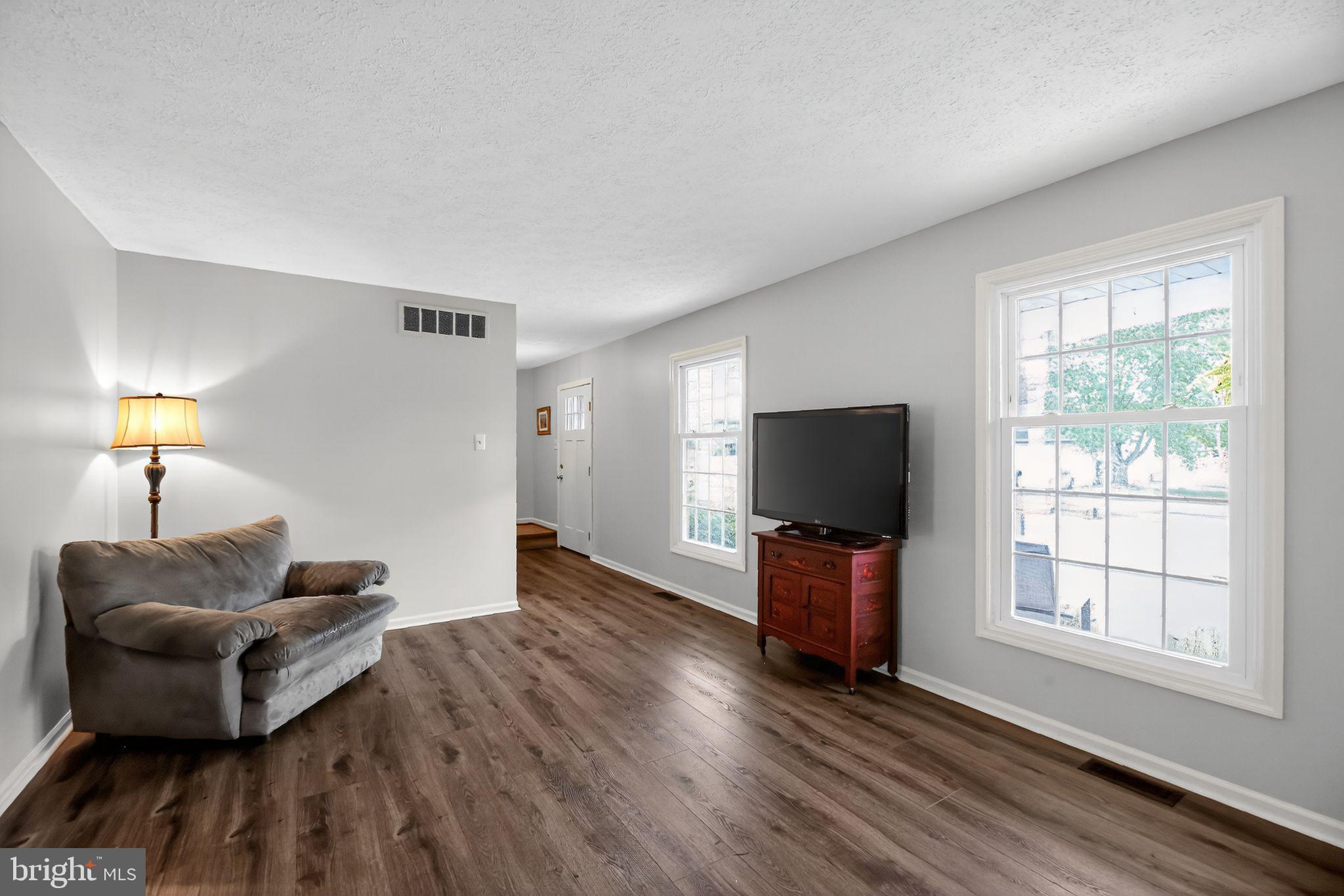 505 KIRKWALL DRIVE