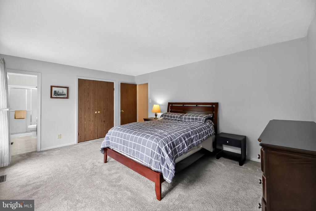 505 KIRKWALL DRIVE