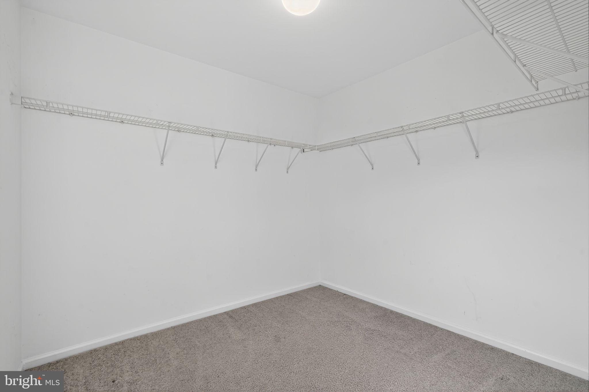 96 EAGLEVIEW TERRACE