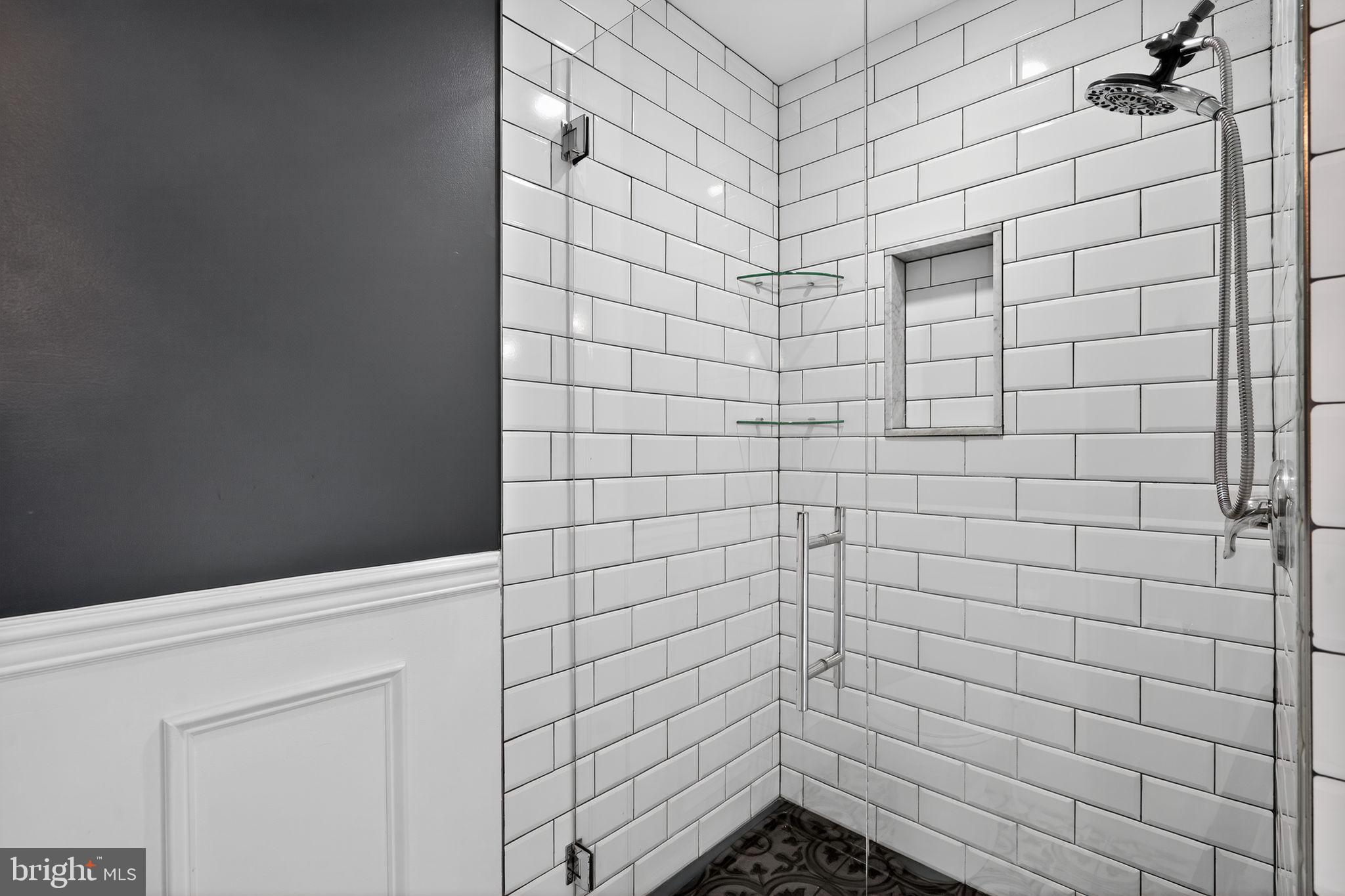 96 EAGLEVIEW TERRACE