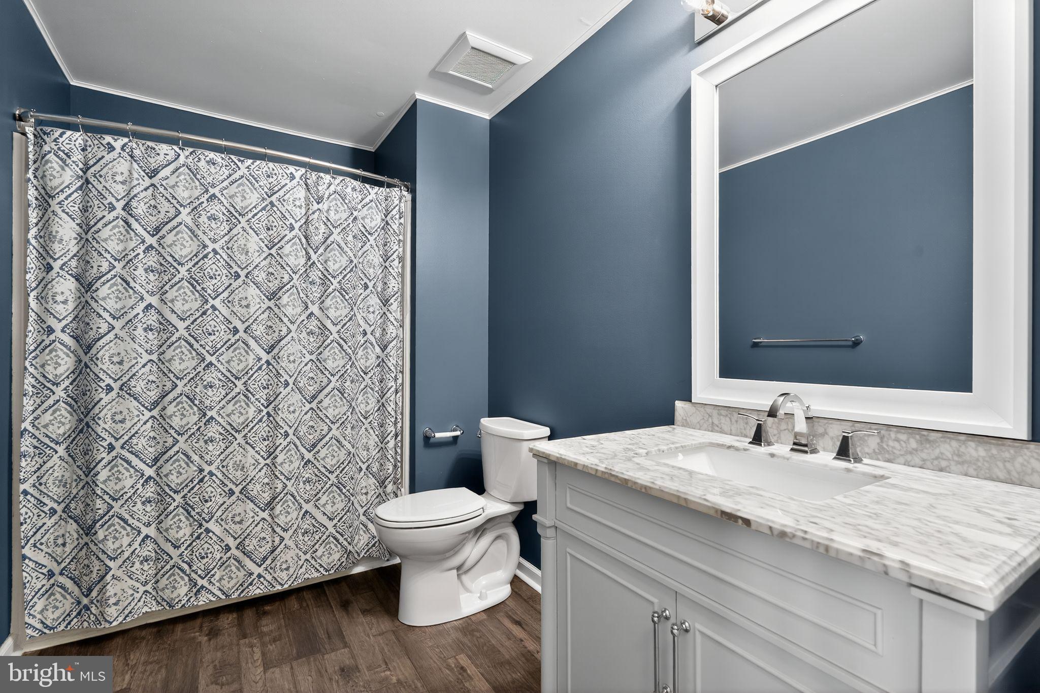 96 EAGLEVIEW TERRACE