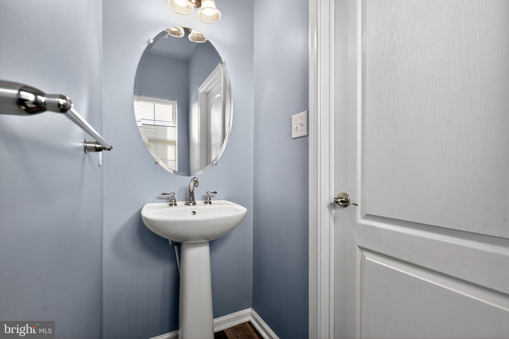 96 EAGLEVIEW TERRACE