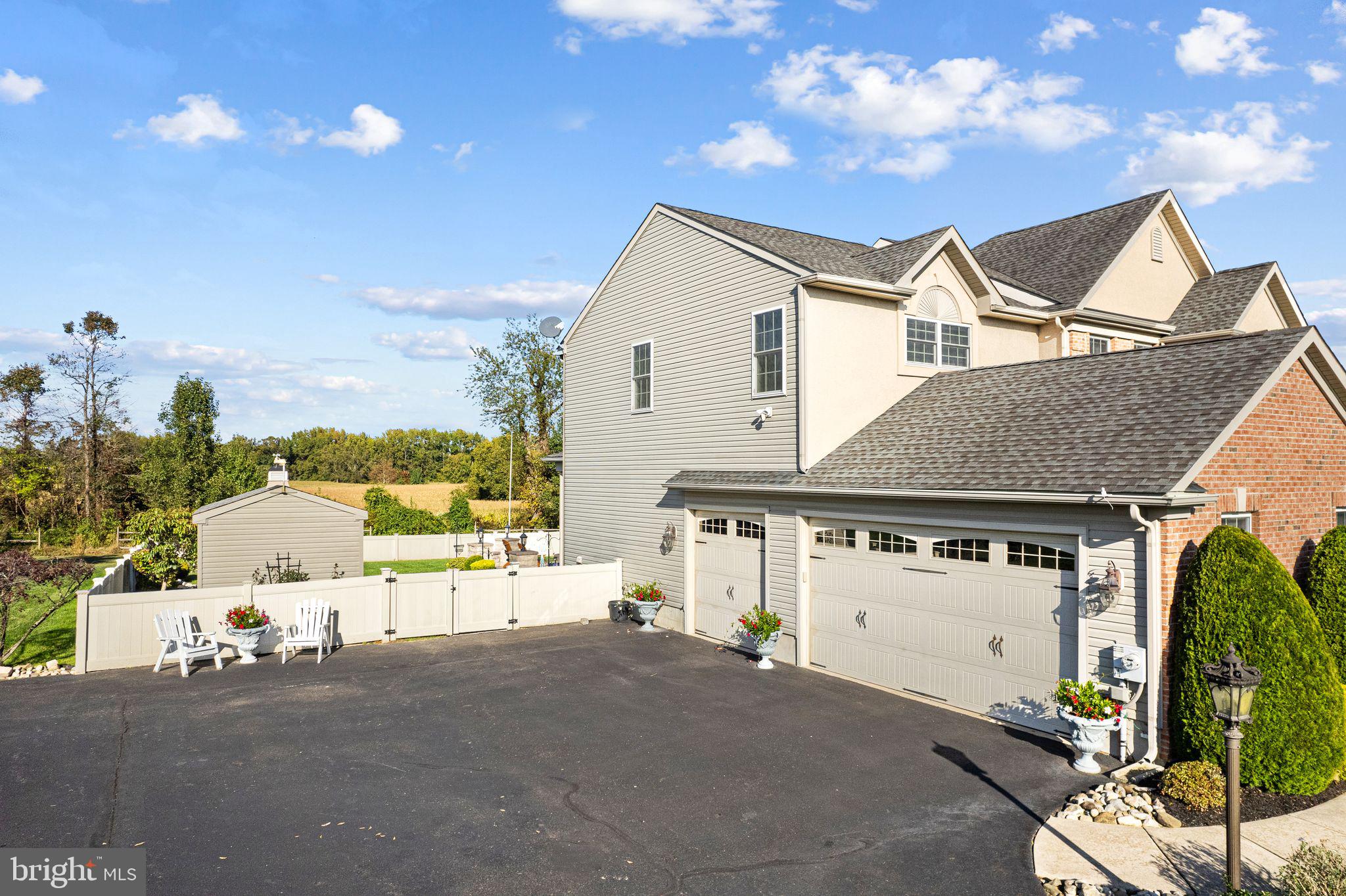 104 DANTON LANE