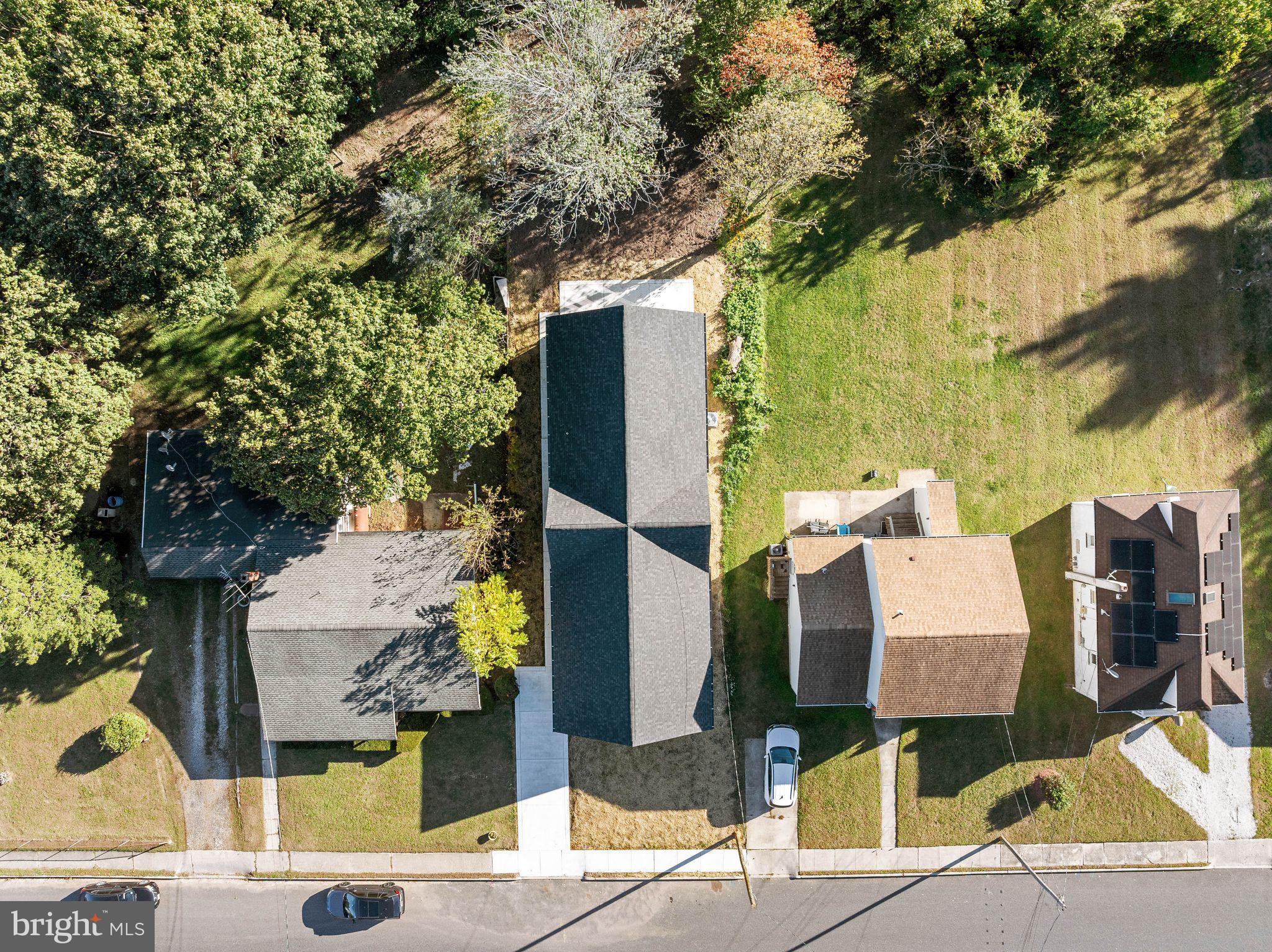 320 E CLAYTON AVENUE