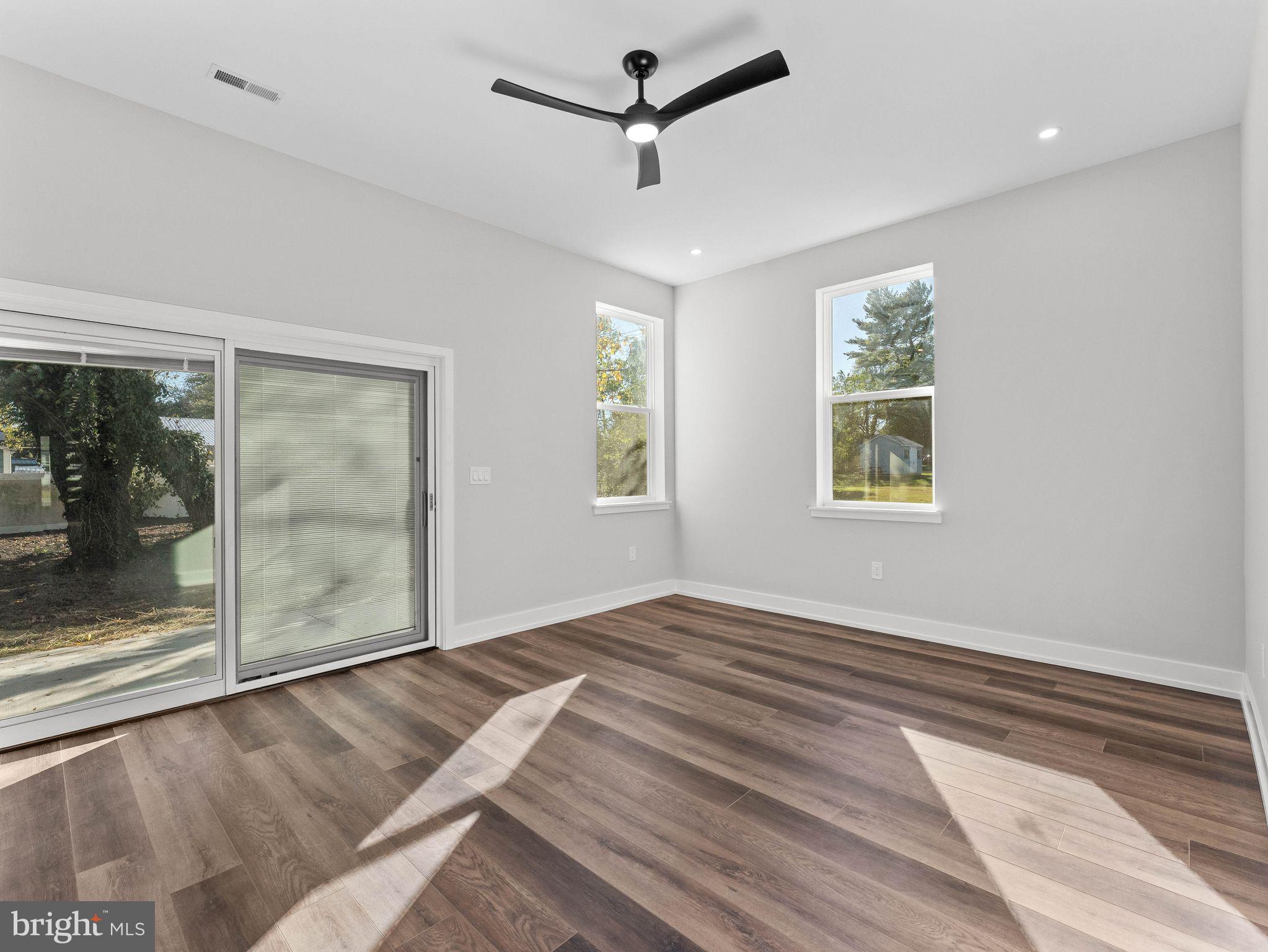 320 E CLAYTON AVENUE