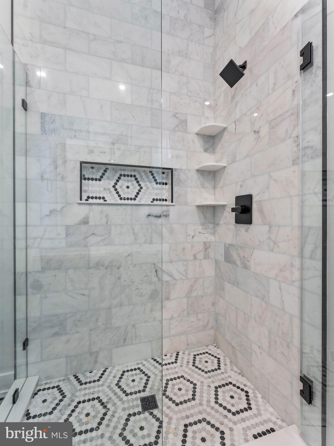 320 E CLAYTON AVENUE