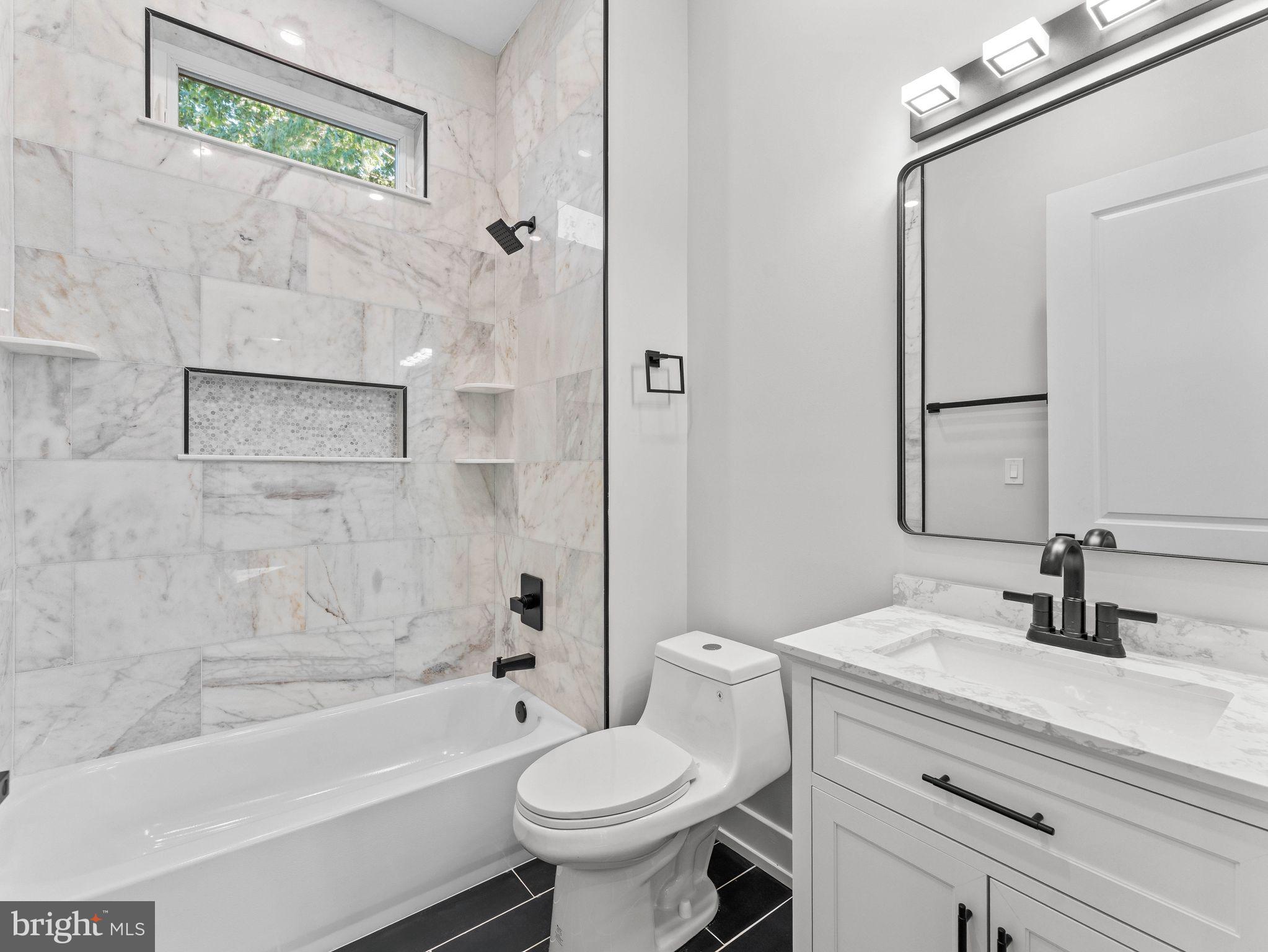 320 E CLAYTON AVENUE