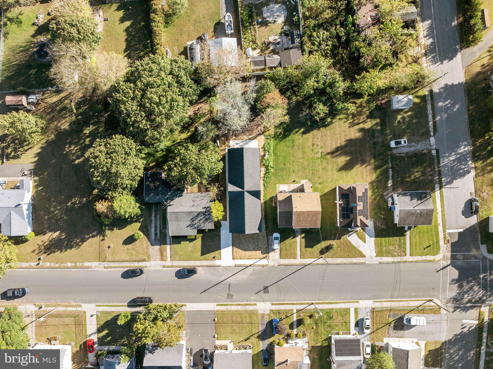 320 E CLAYTON AVENUE