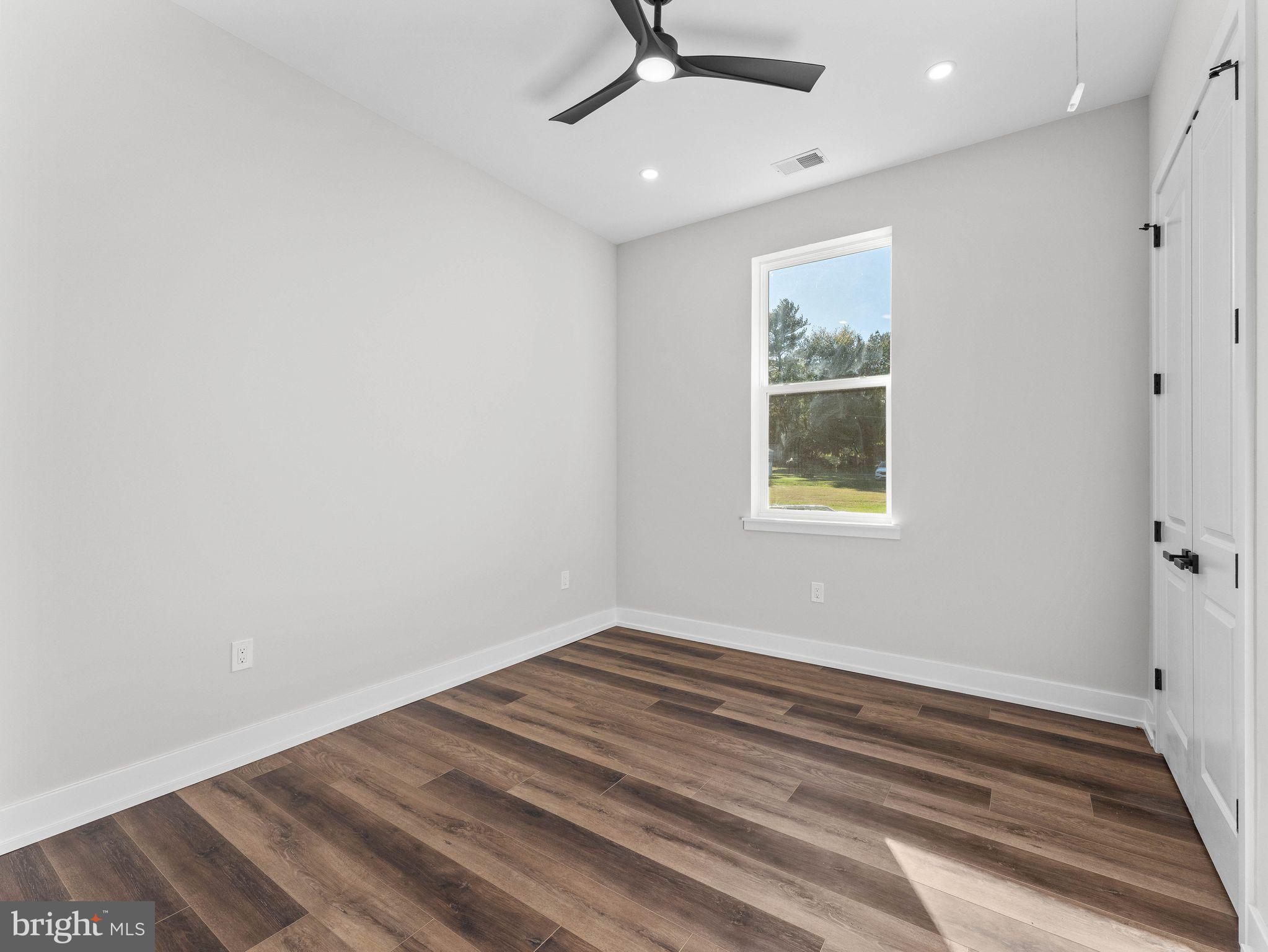 320 E CLAYTON AVENUE