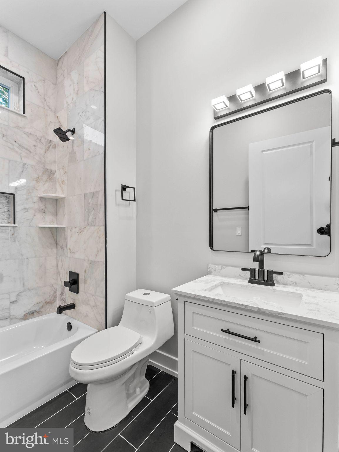 320 E CLAYTON AVENUE