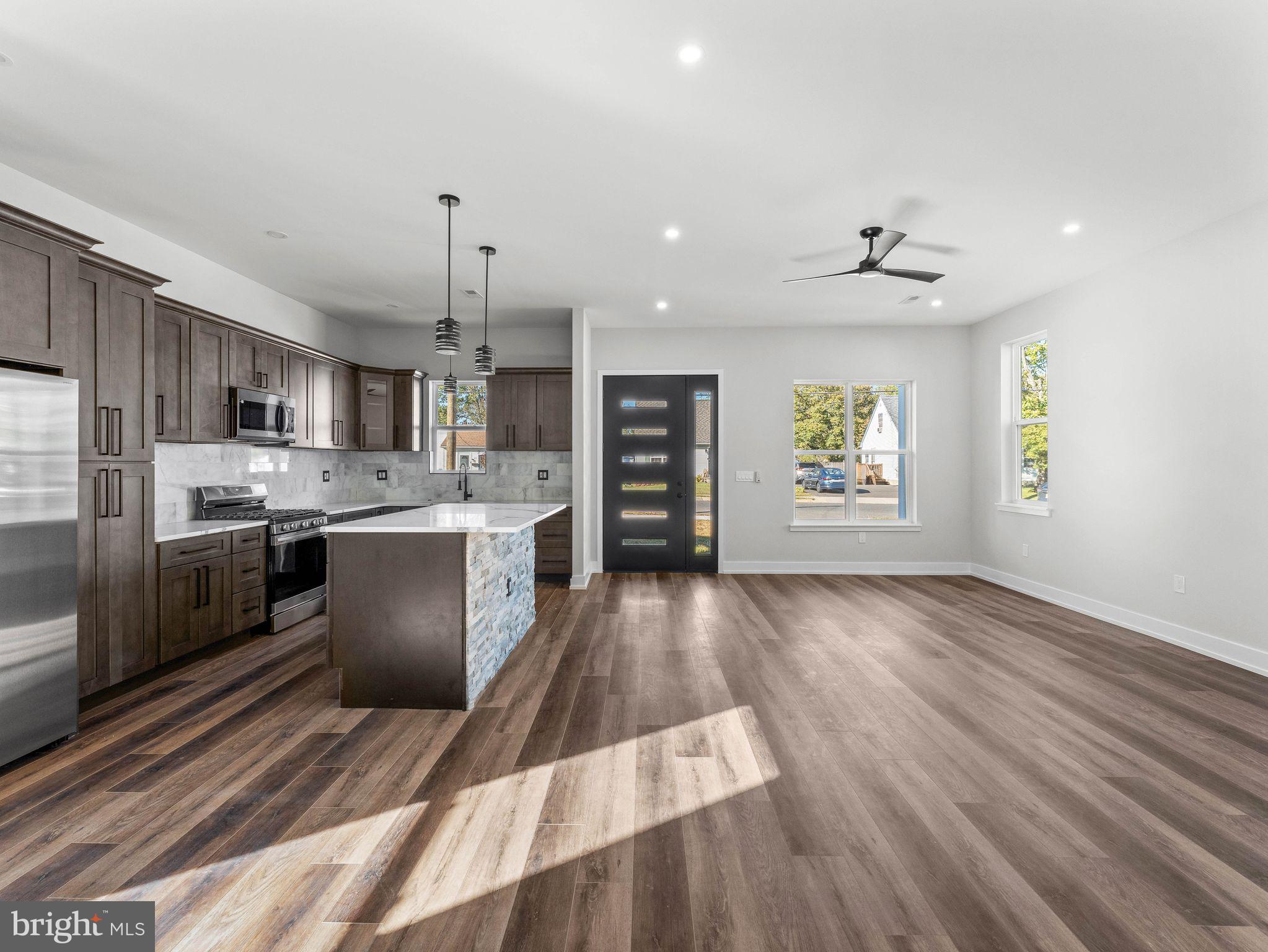 320 E CLAYTON AVENUE