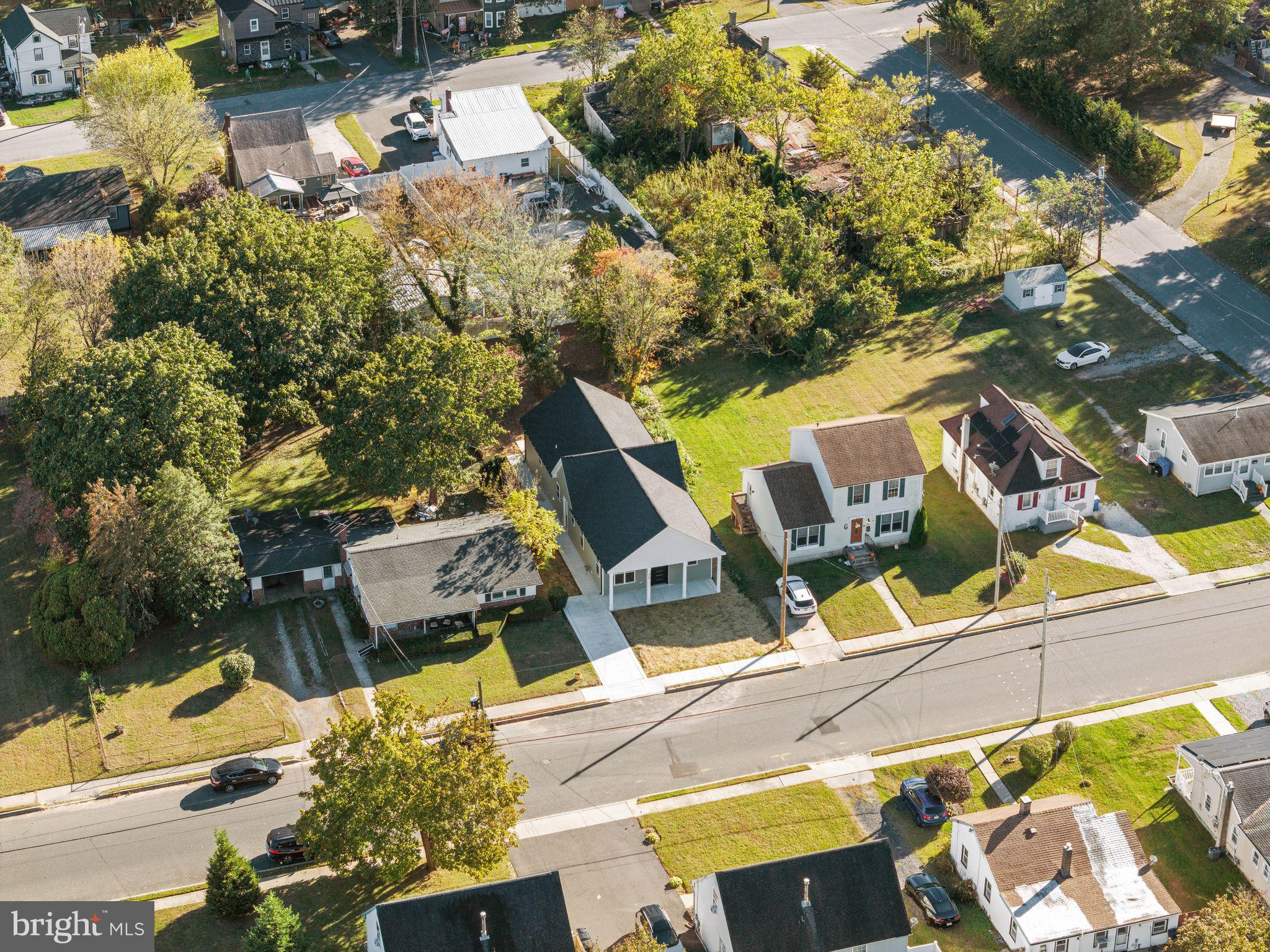 320 E CLAYTON AVENUE