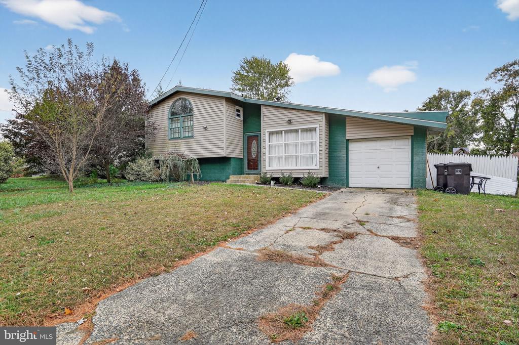 333 JACKSON ROAD