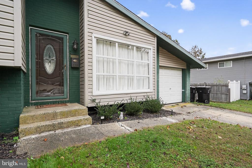 333 JACKSON ROAD