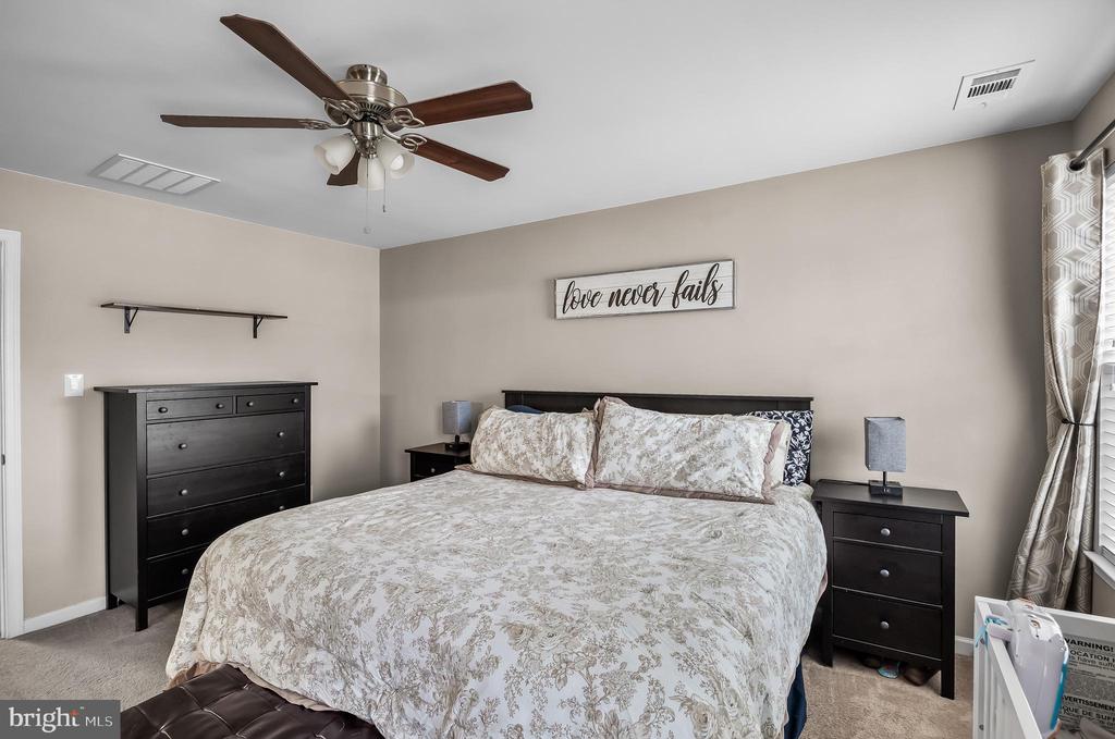 475 SALTER COURT
