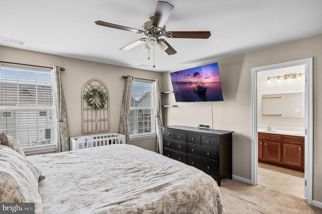 475 SALTER COURT