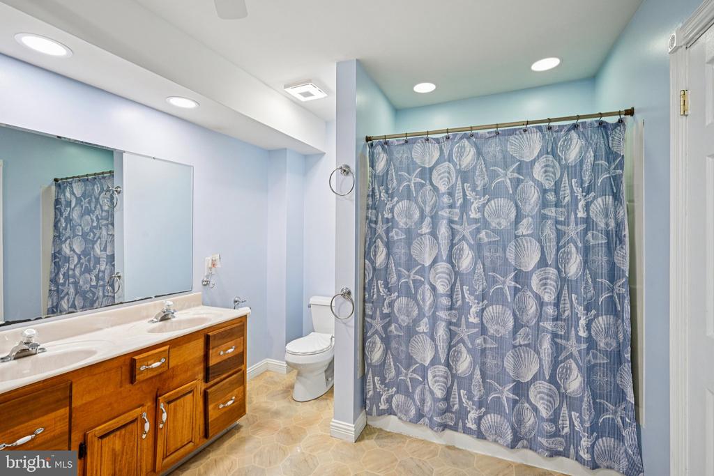 360 HAVERFORD AVENUE