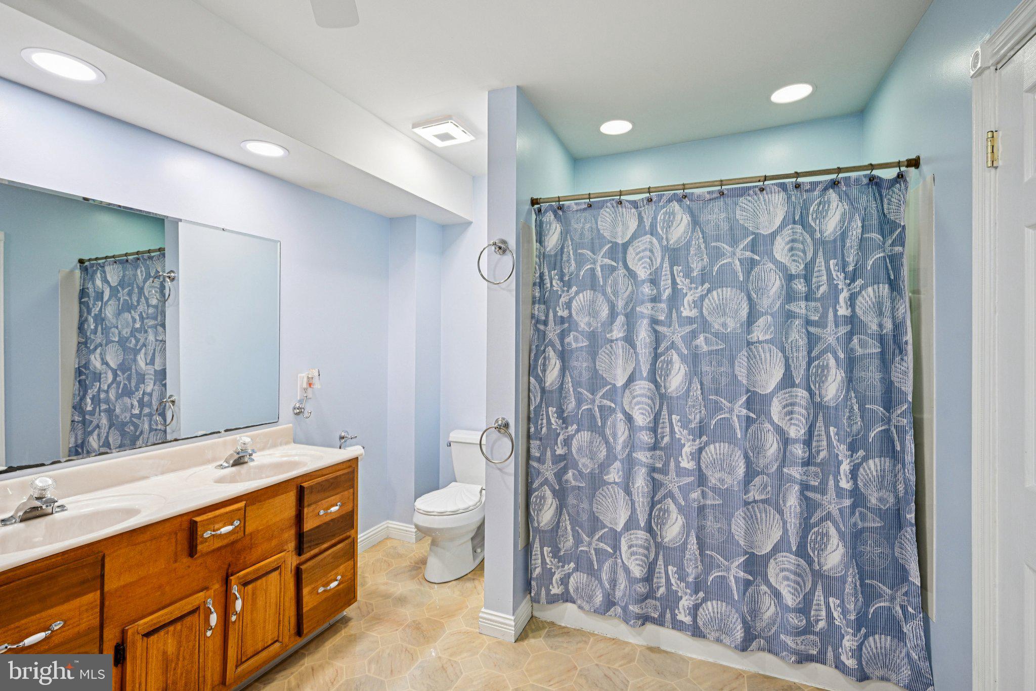 360 HAVERFORD AVENUE