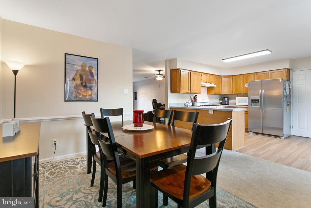 112 CARRIAGE LANE