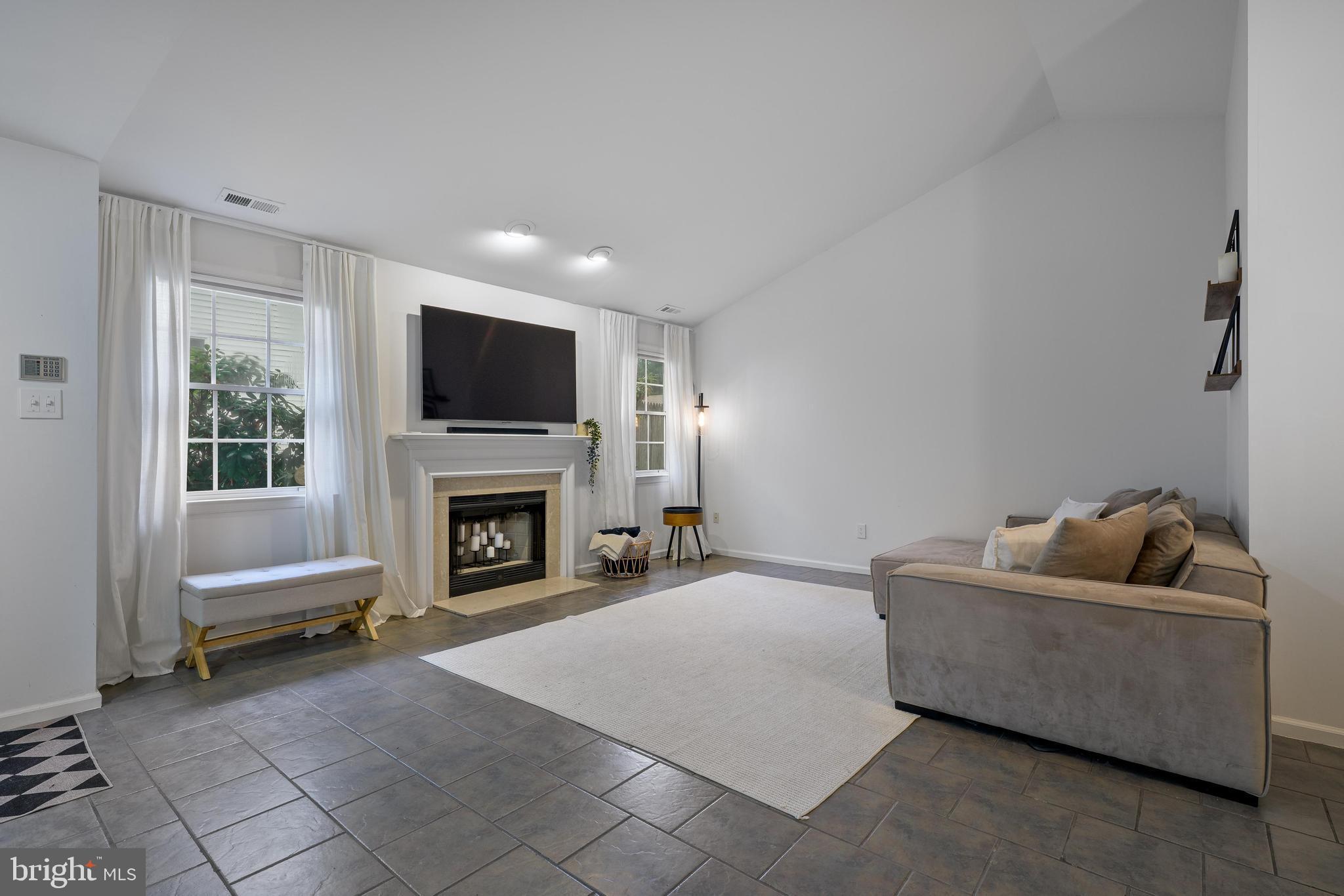 102 STONEHAM DRIVE
