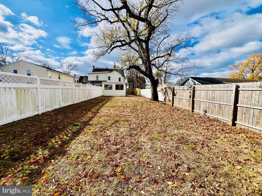 119 RAILROAD AVENUE