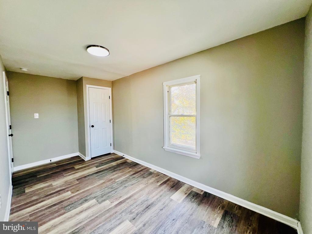 119 RAILROAD AVENUE