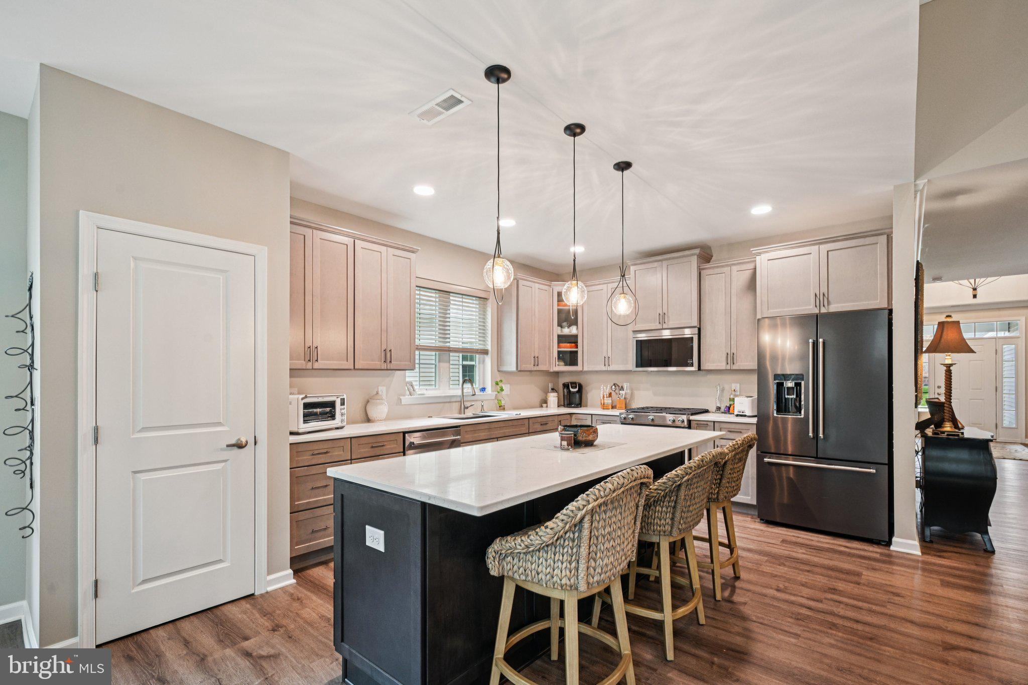 3815 CASTLETON DRIVE