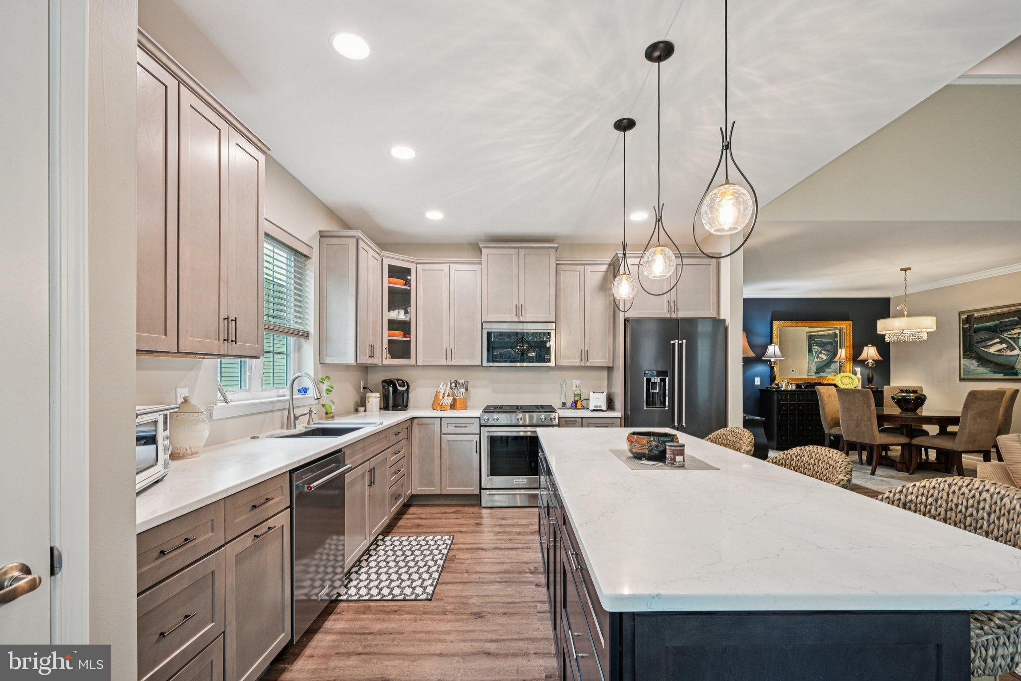 3815 CASTLETON DRIVE