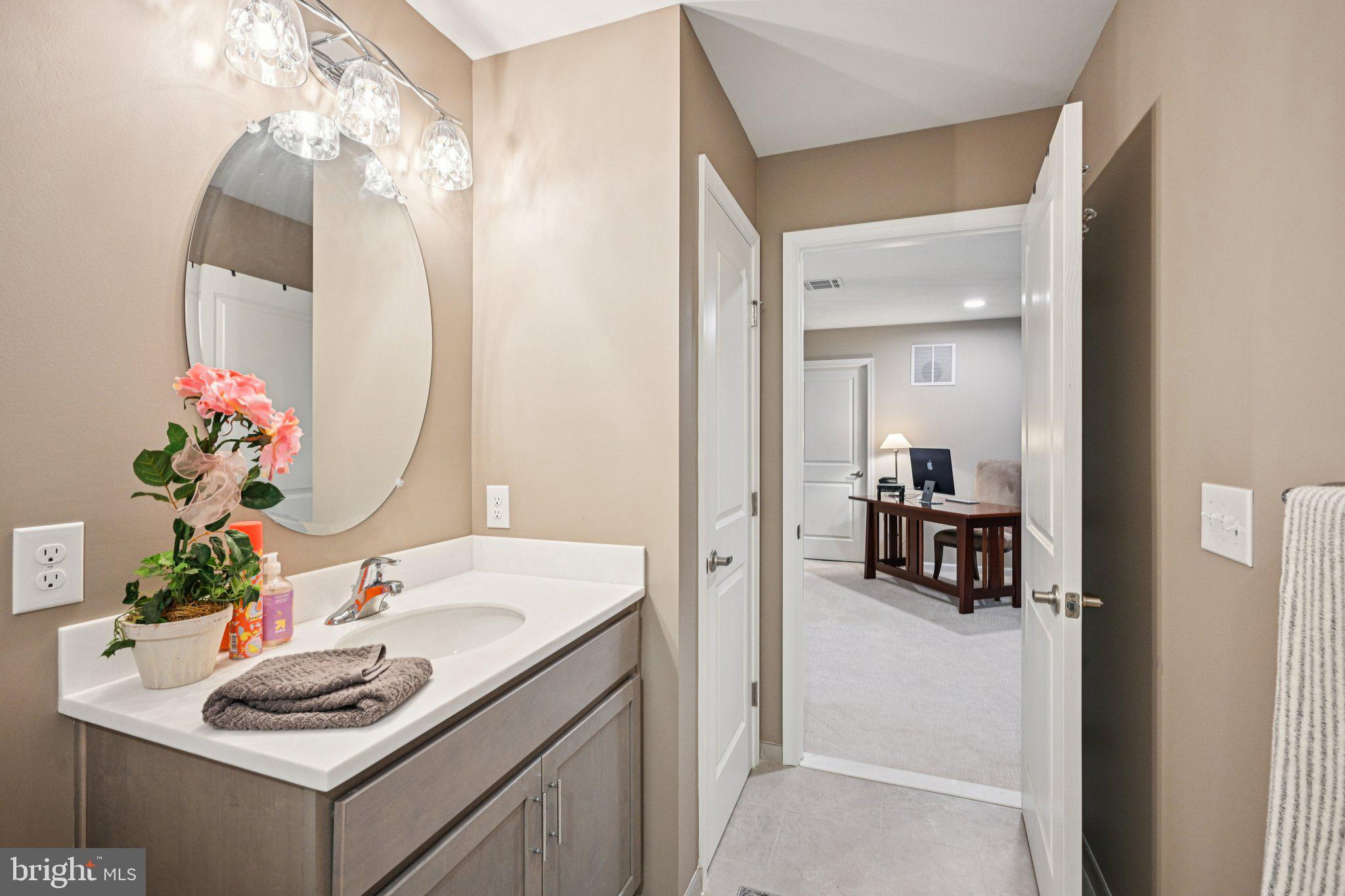 3815 CASTLETON DRIVE