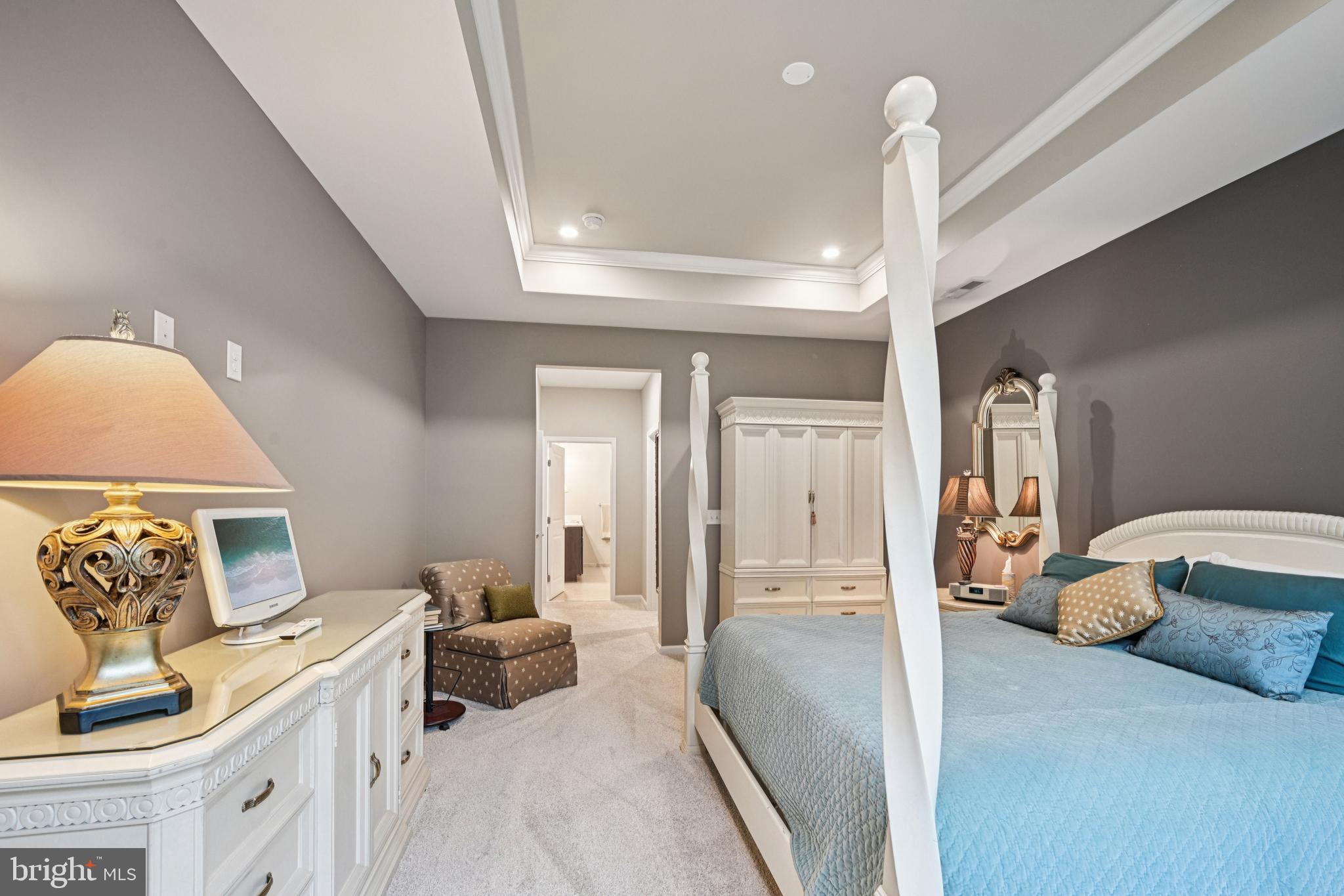 3815 CASTLETON DRIVE