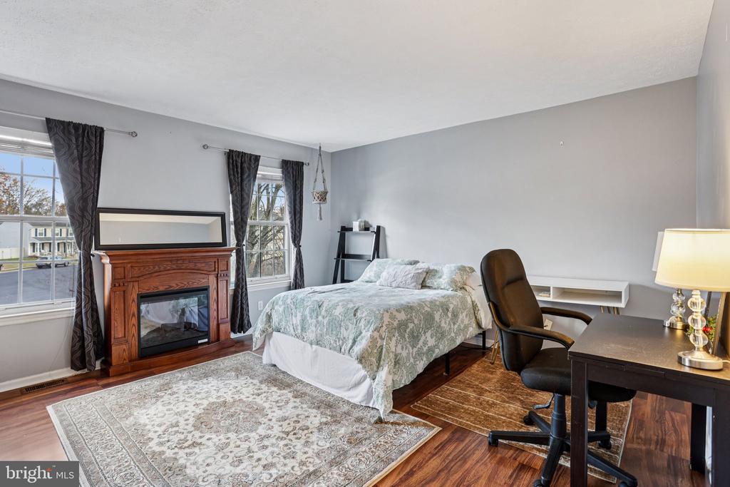 1309 GALLOWAY COURT