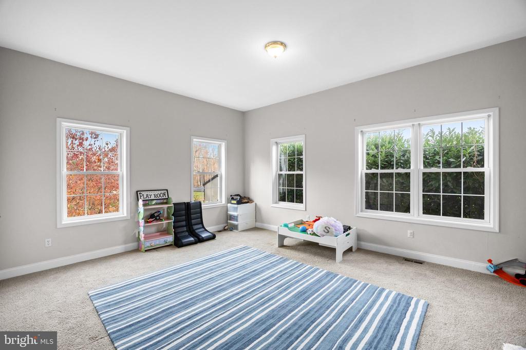 205 SHERWIN ROAD