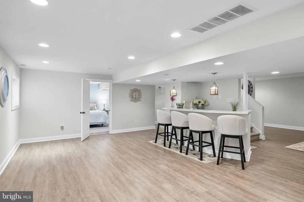 205 SHERWIN ROAD