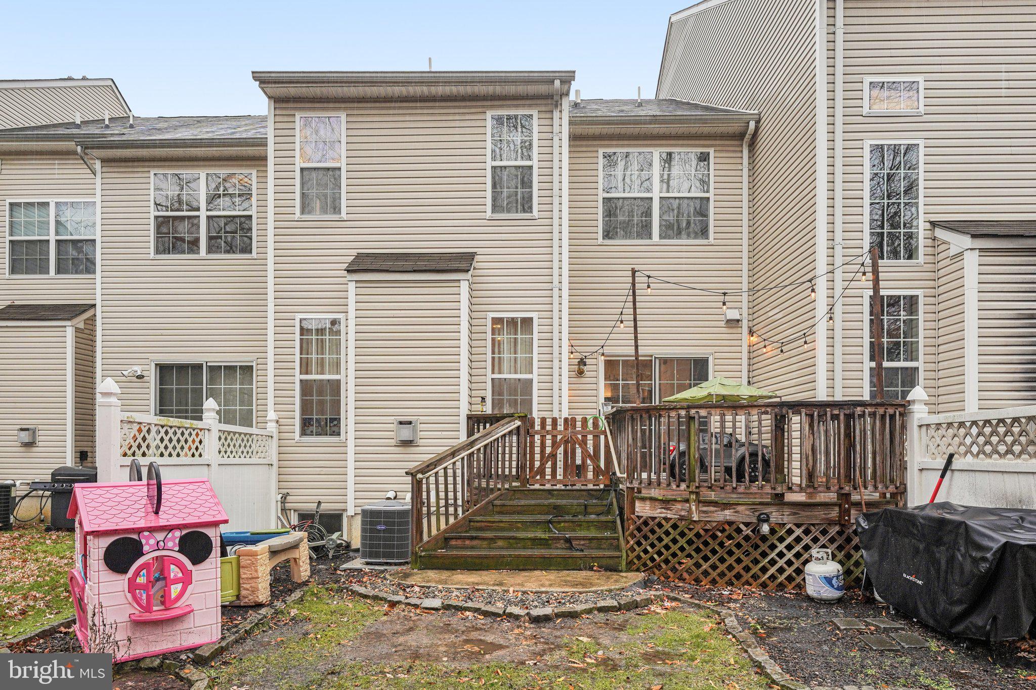 208 CHANCELLOR DRIVE