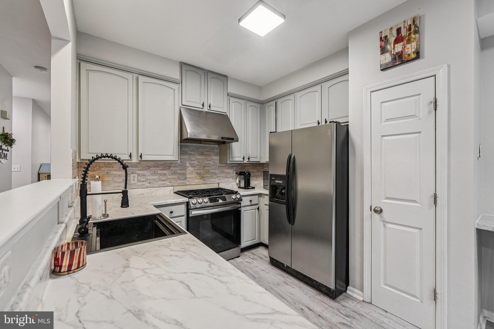 208 CHANCELLOR DRIVE