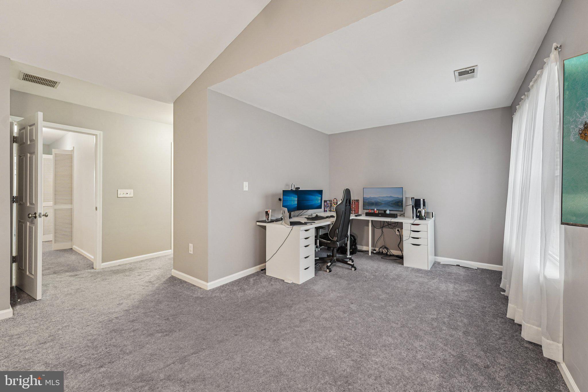 208 CHANCELLOR DRIVE