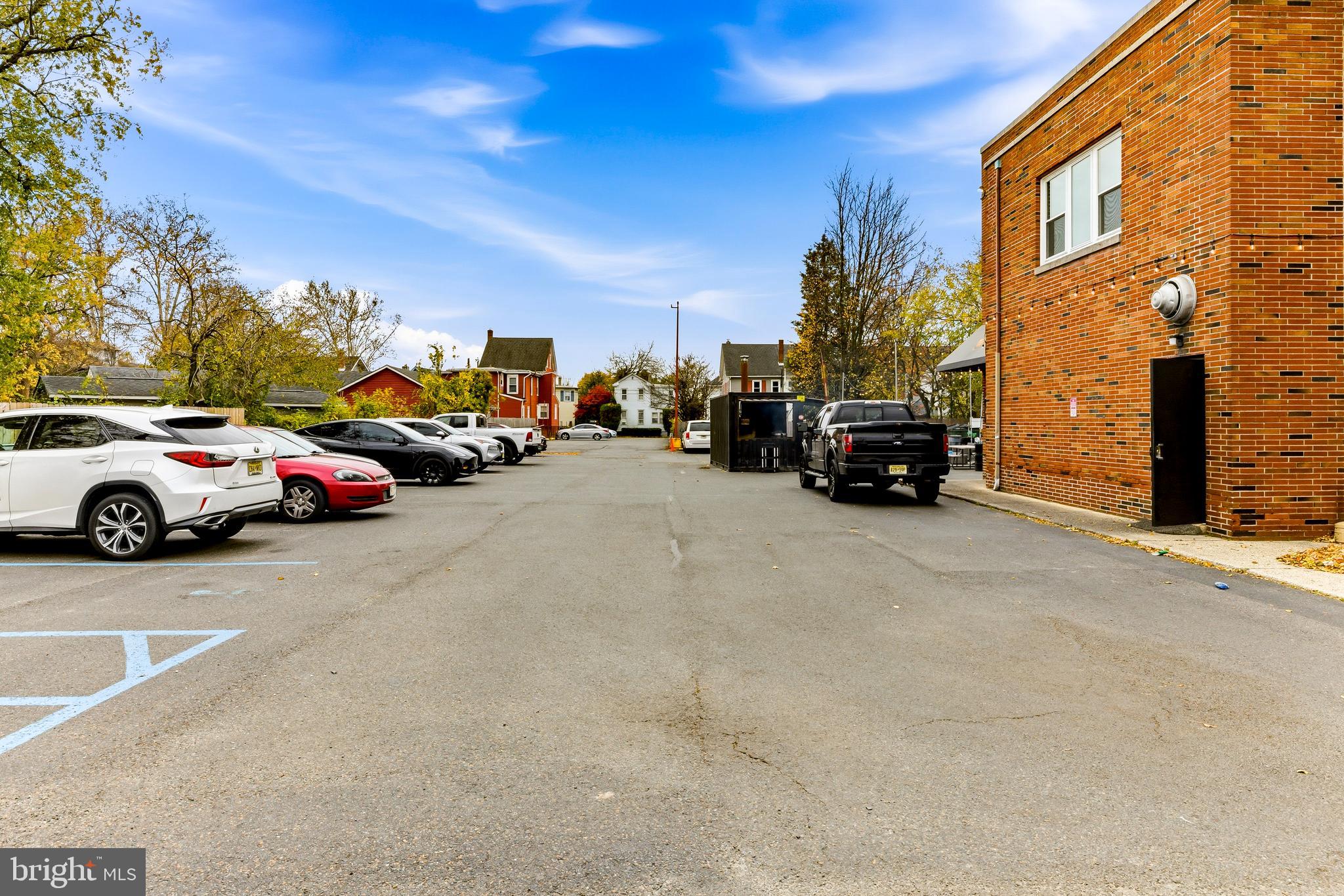 201 BROADWAY RES C