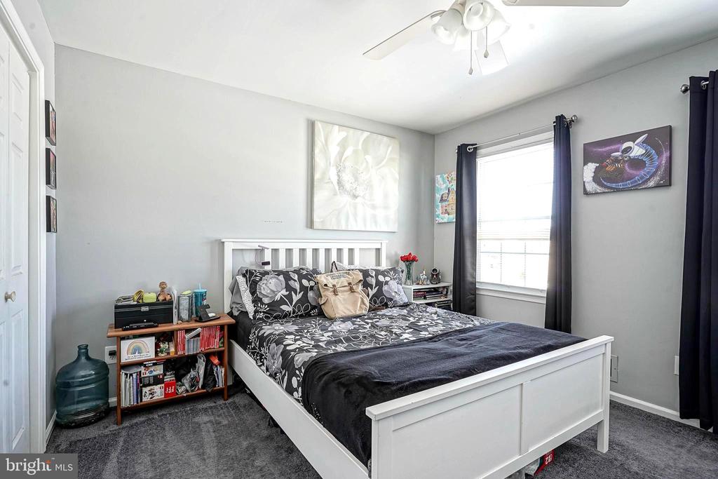 14 LORNE ROAD