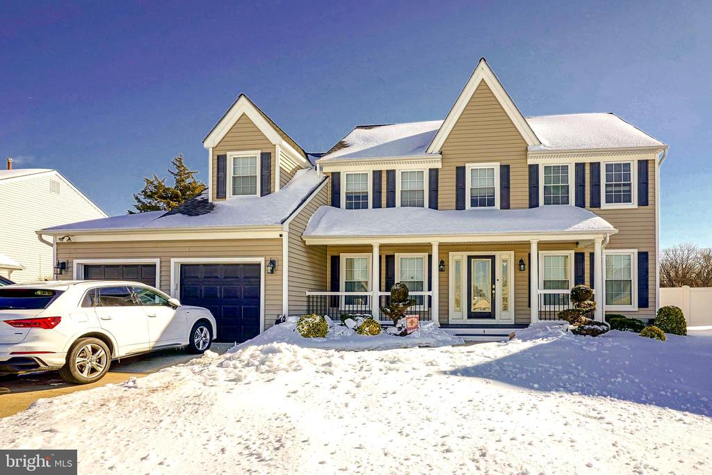 14 LORNE ROAD