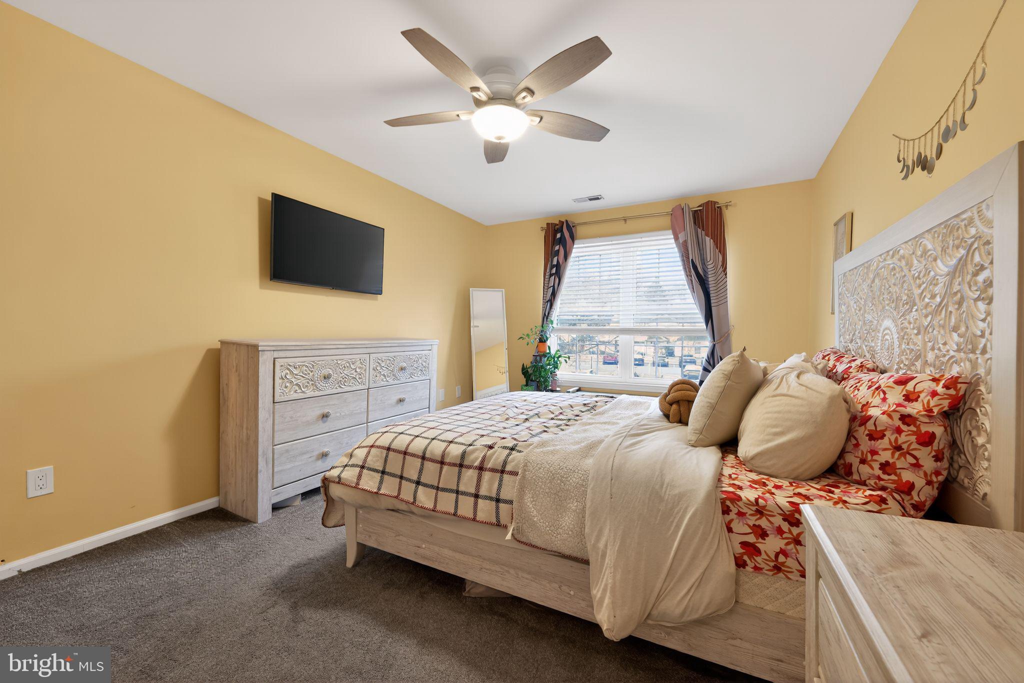 108 STEEPLECHASE COURT