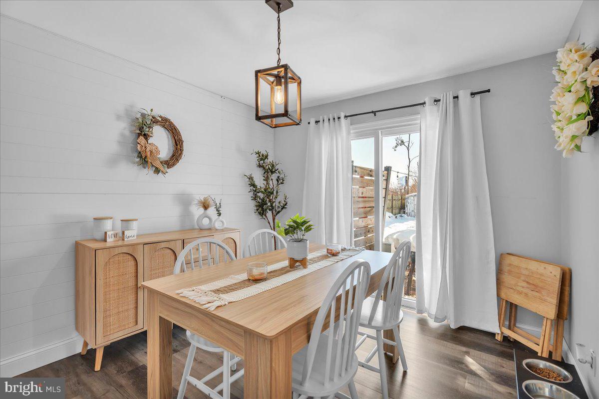 229 IRELAND TERRACE