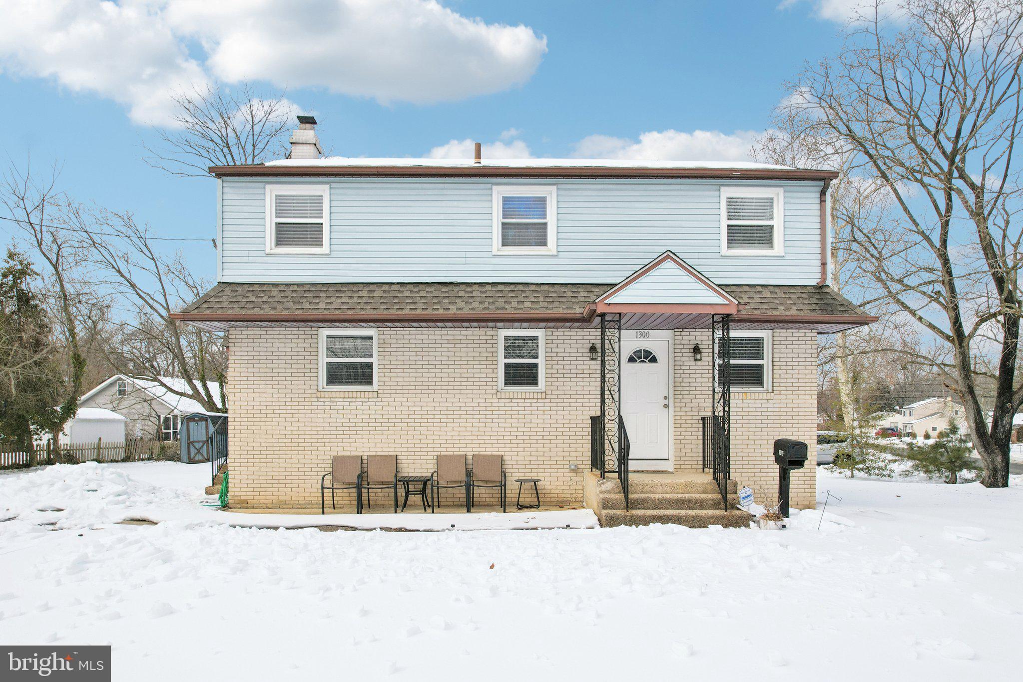 1300 CEDAR AVENUE