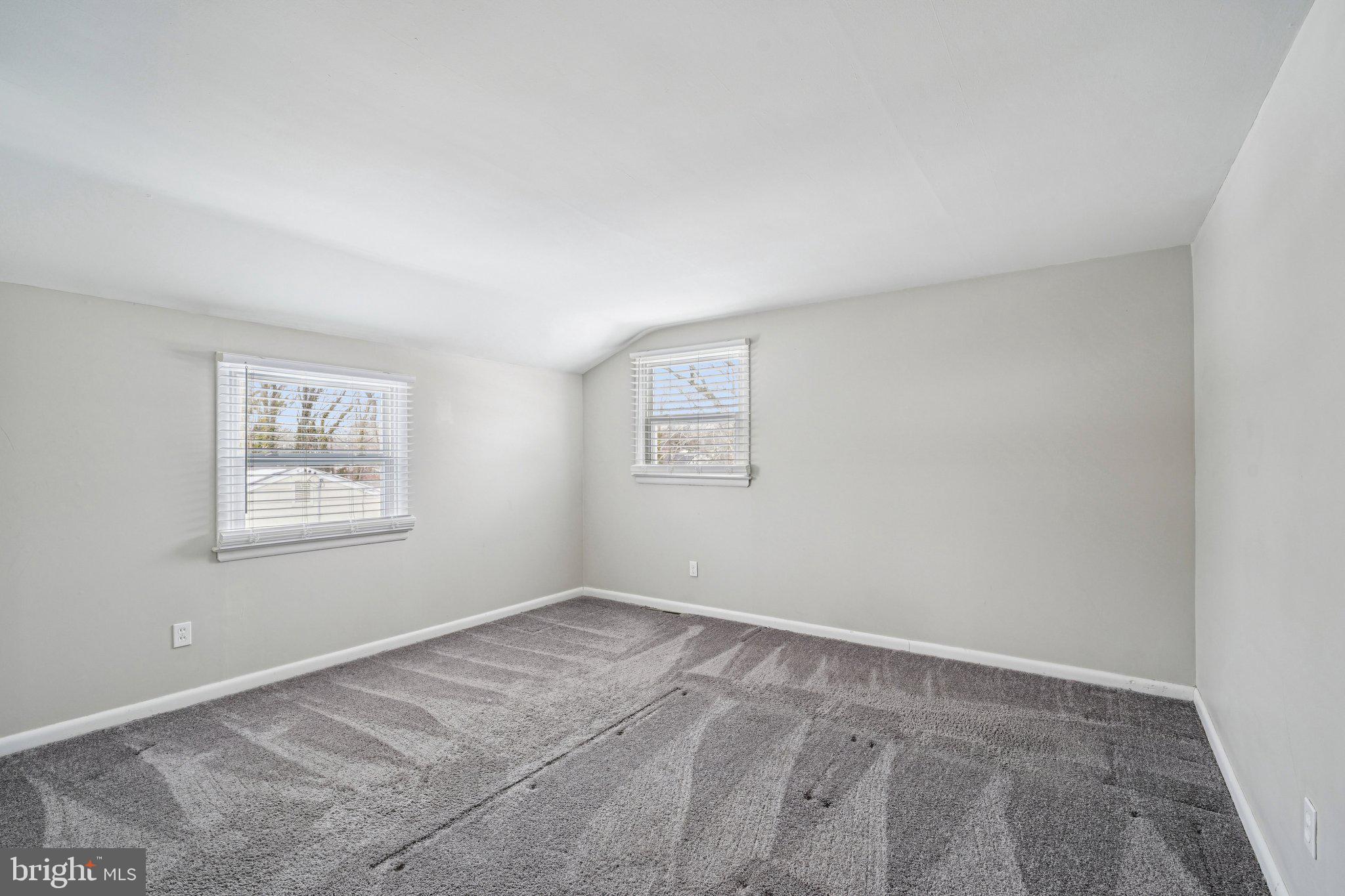 1300 CEDAR AVENUE