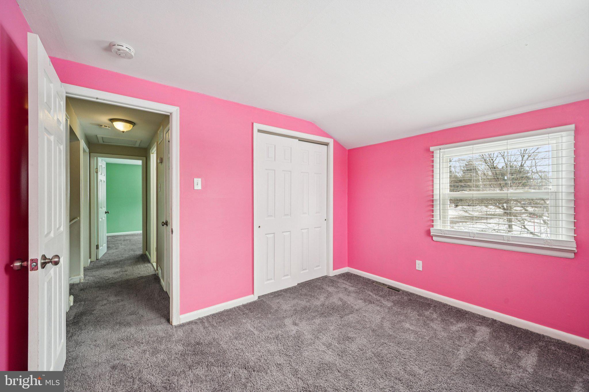 1300 CEDAR AVENUE
