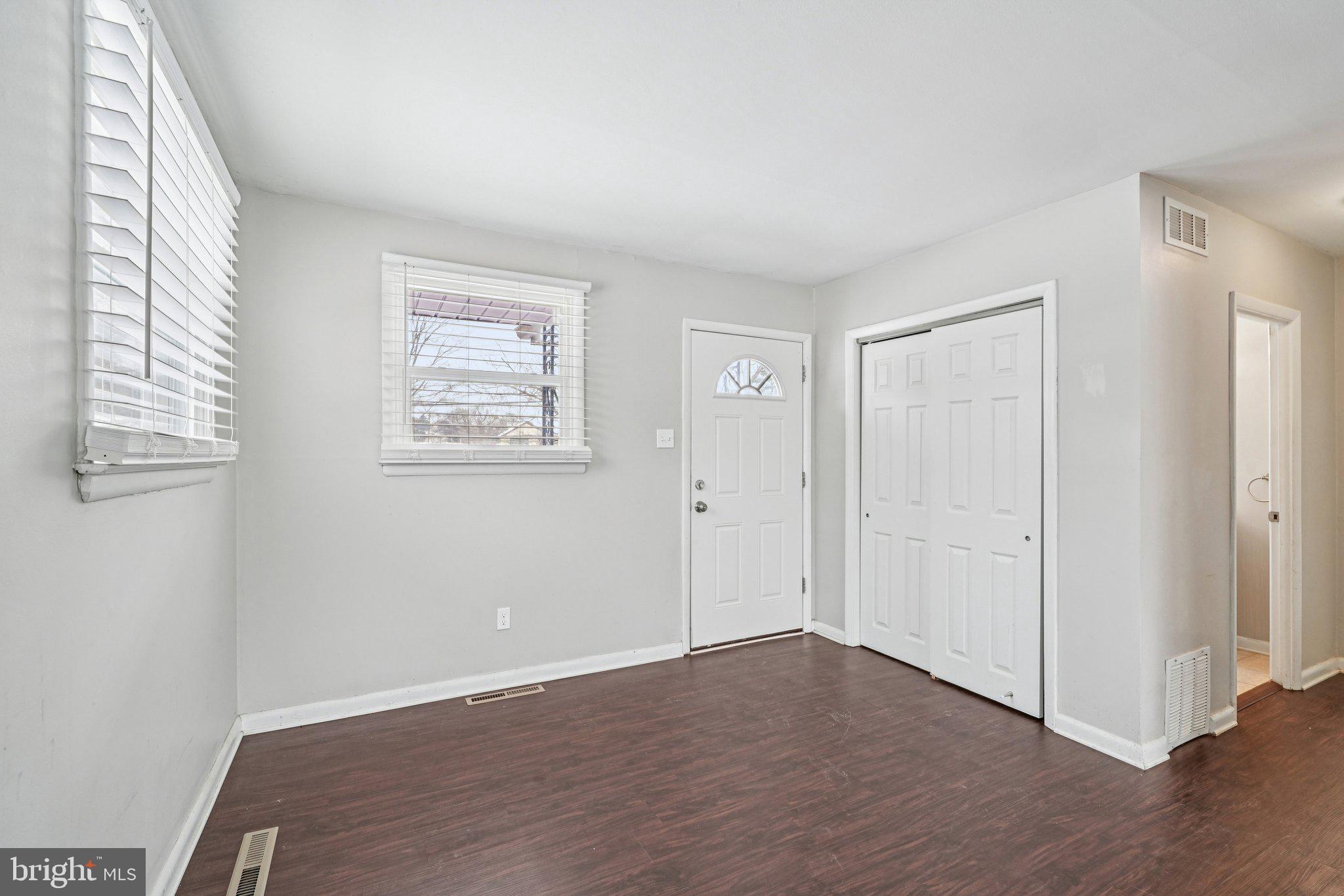 1300 CEDAR AVENUE